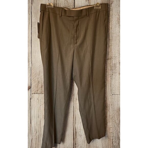 NWT SAVANE COMFORT WAIST 34X34 SHARKSKIN WRINKLE FREE NO IRON ROCK TAUPE PANTS - Picture 1 of 12
